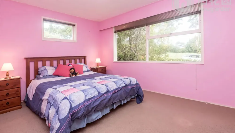 Photos of 8 Yeoman Place