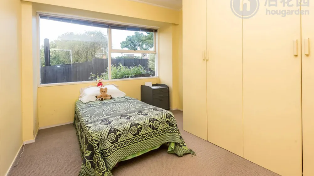 Photos of 8 Yeoman Place
