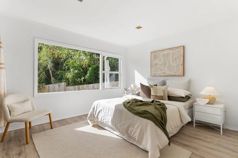 Photos of 93 Canongate Street