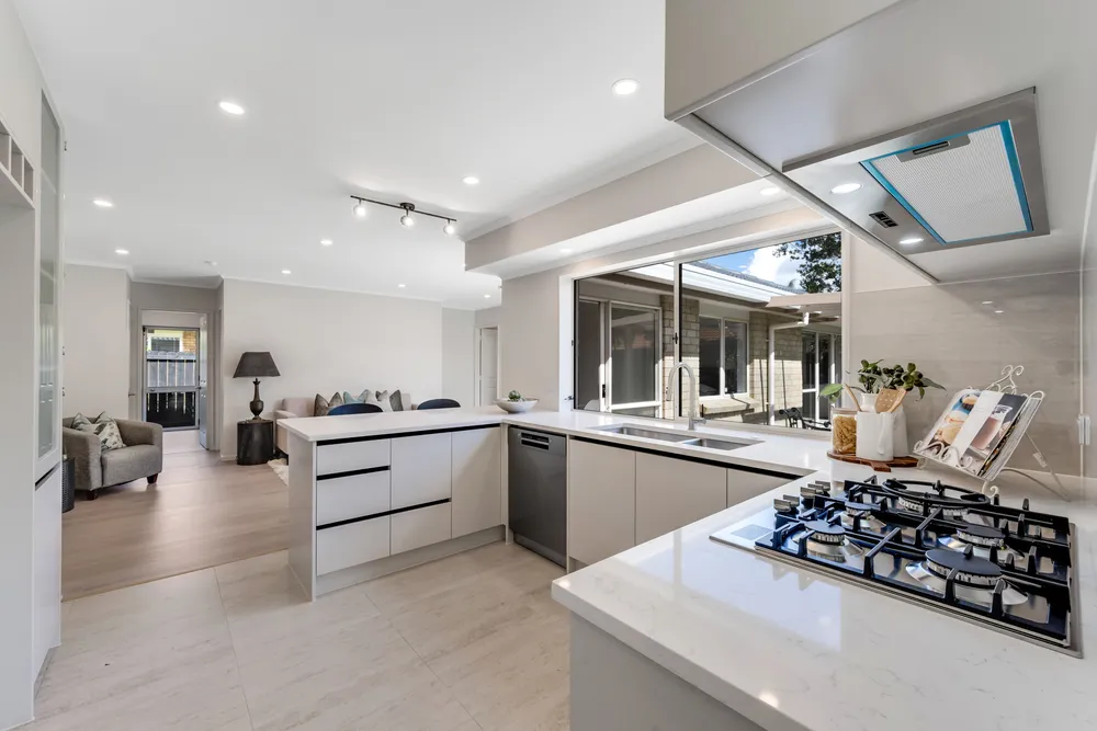 Photos of 21 Tarnica Road