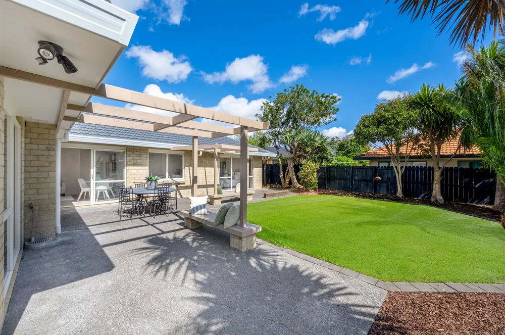 Photos of 21 Tarnica Road