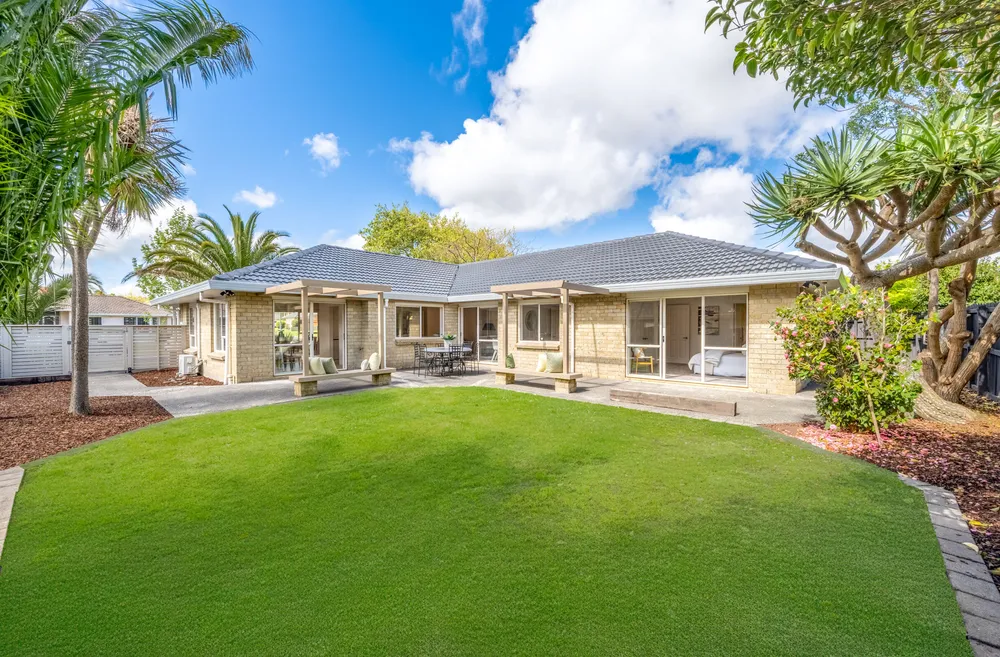Photos of 21 Tarnica Road