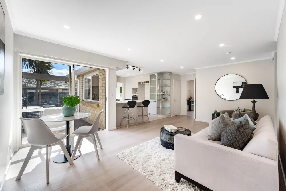Photos of 21 Tarnica Road