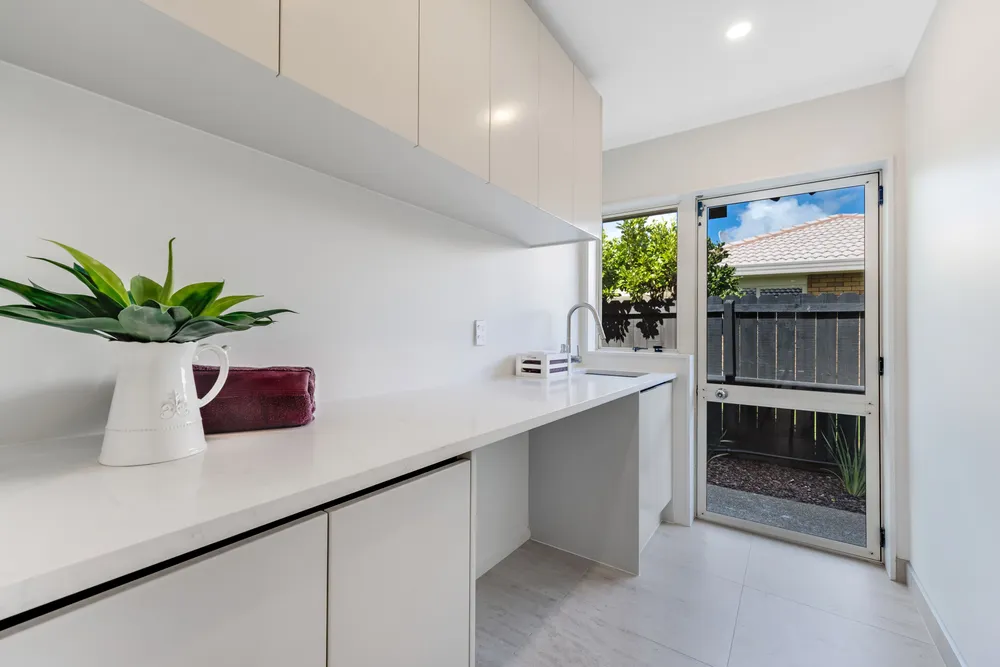 Photos of 21 Tarnica Road