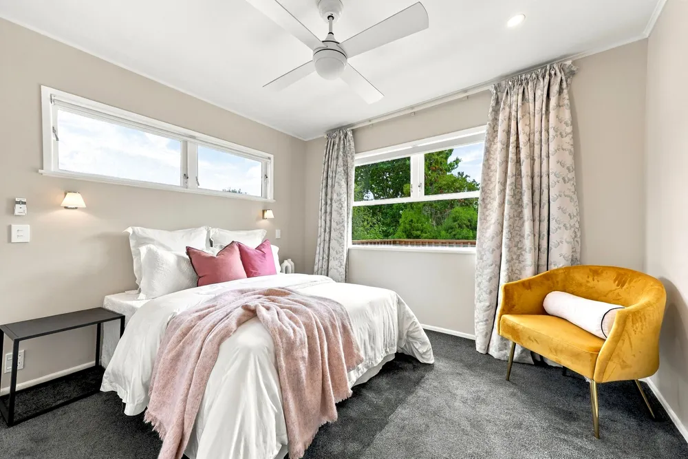 Photos of 34 Fairclough Road