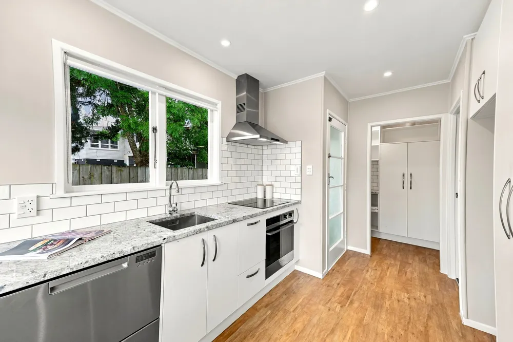 Photos of 34 Fairclough Road