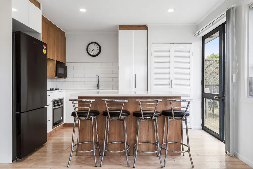 Photos of 143 Puhinui Road