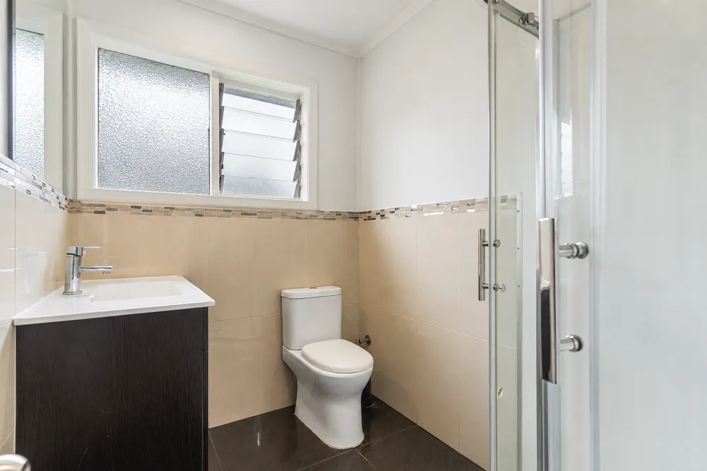 Photos of 143 Puhinui Road