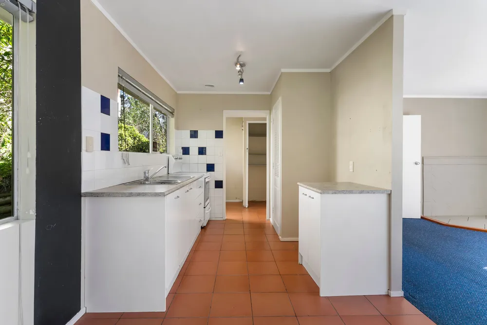 Photos of 10 Dakota Avenue