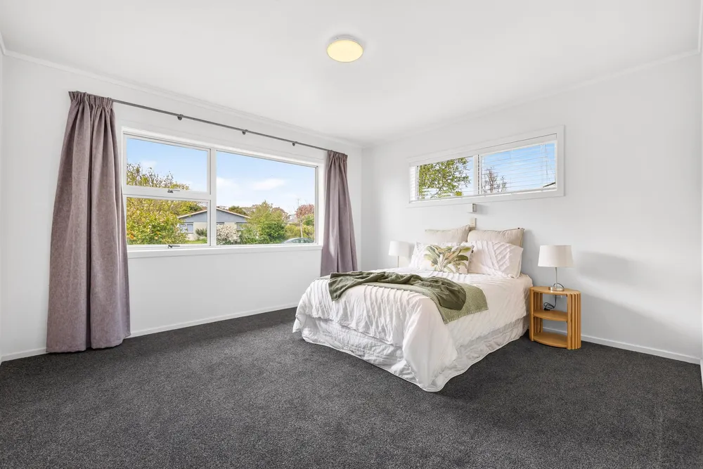 Photos of 44 Vernall Street