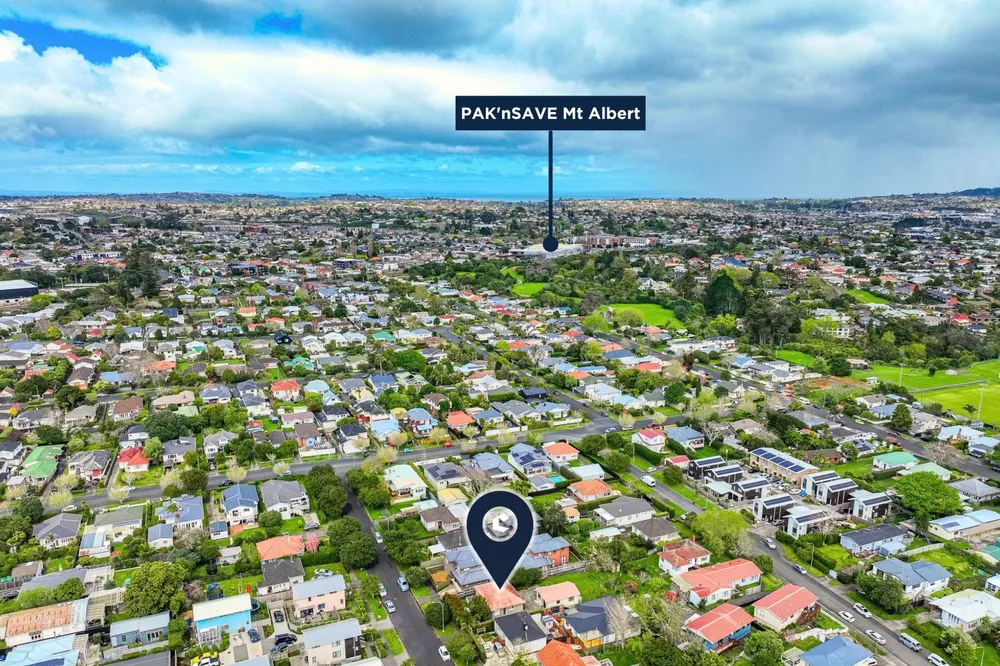 Photos of 8 Renton Road