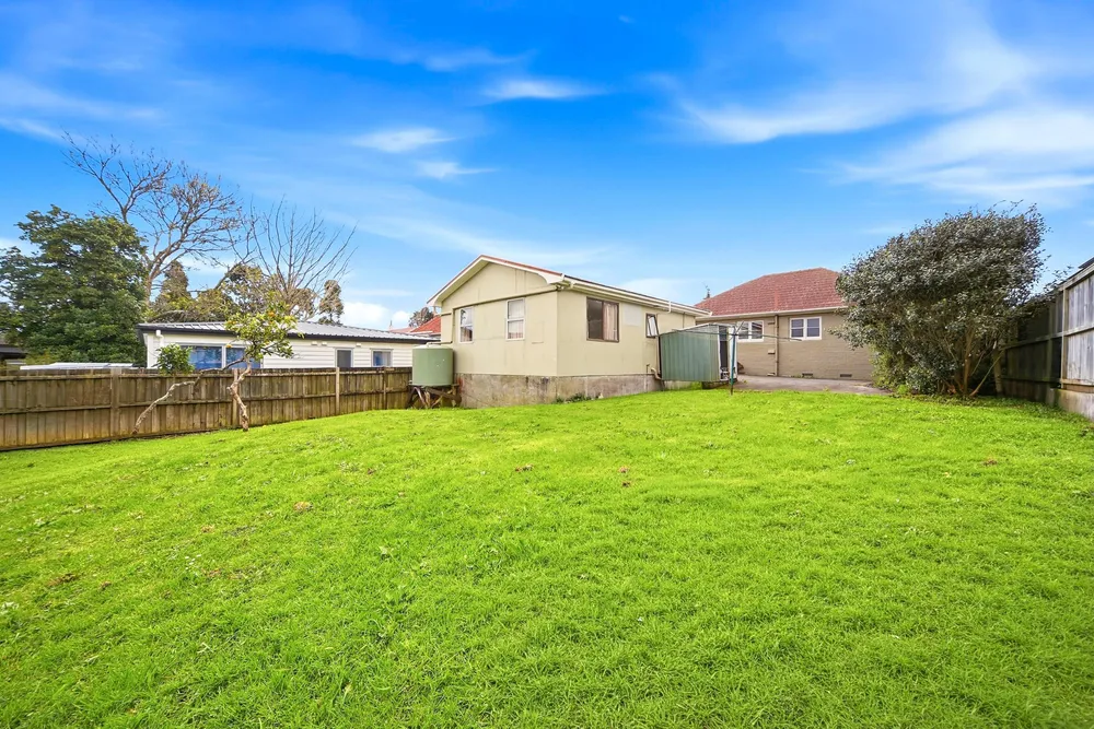 Photos of 8 Renton Road