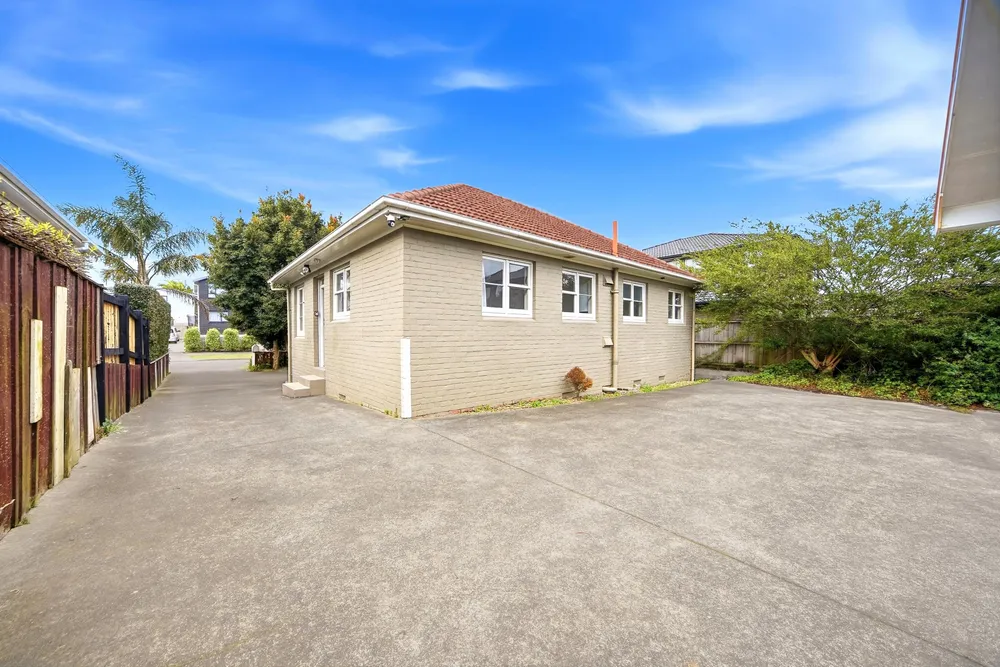 Photos of 8 Renton Road