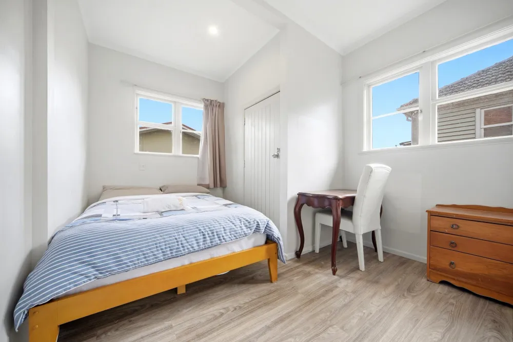 Photos of 8 Renton Road