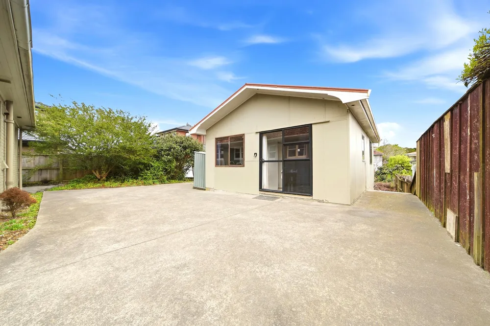 Photos of 8 Renton Road