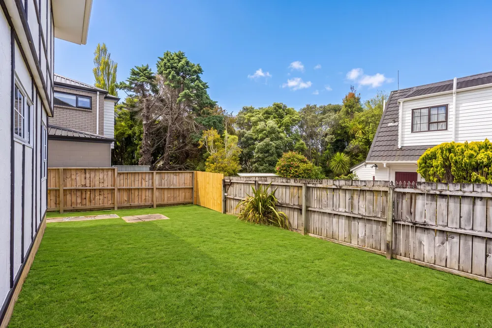 Photos of 2/3 Ronald Macken Place