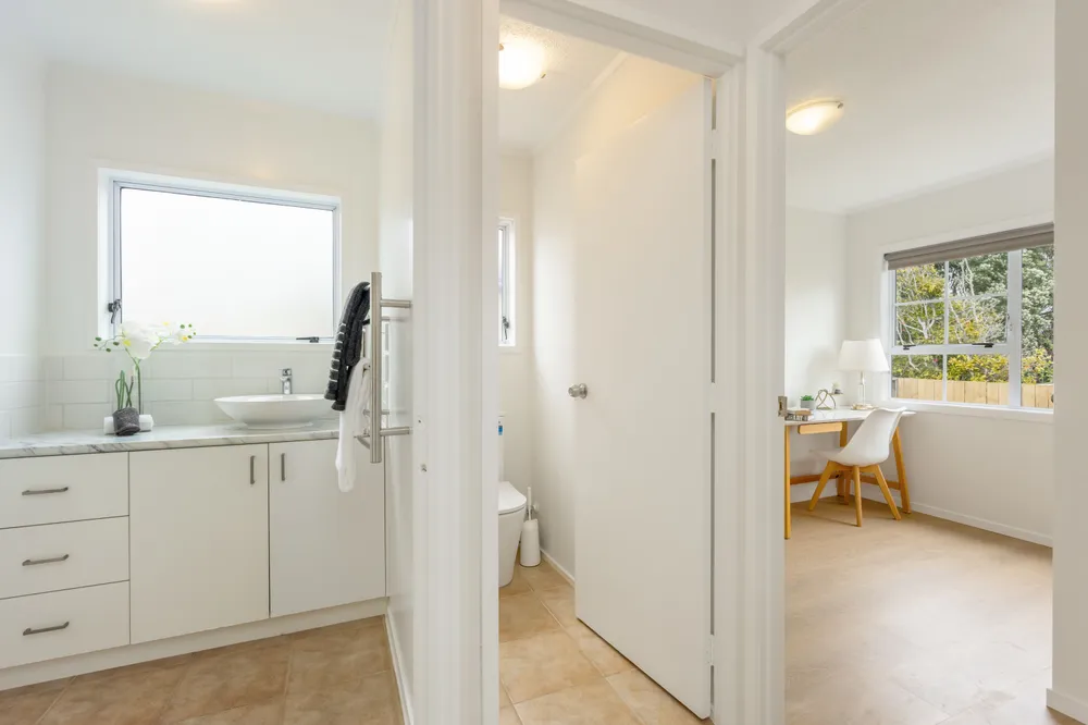 Photos of 2/3 Ronald Macken Place