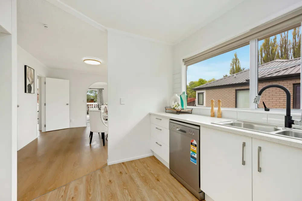 Photos of 2/3 Ronald Macken Place