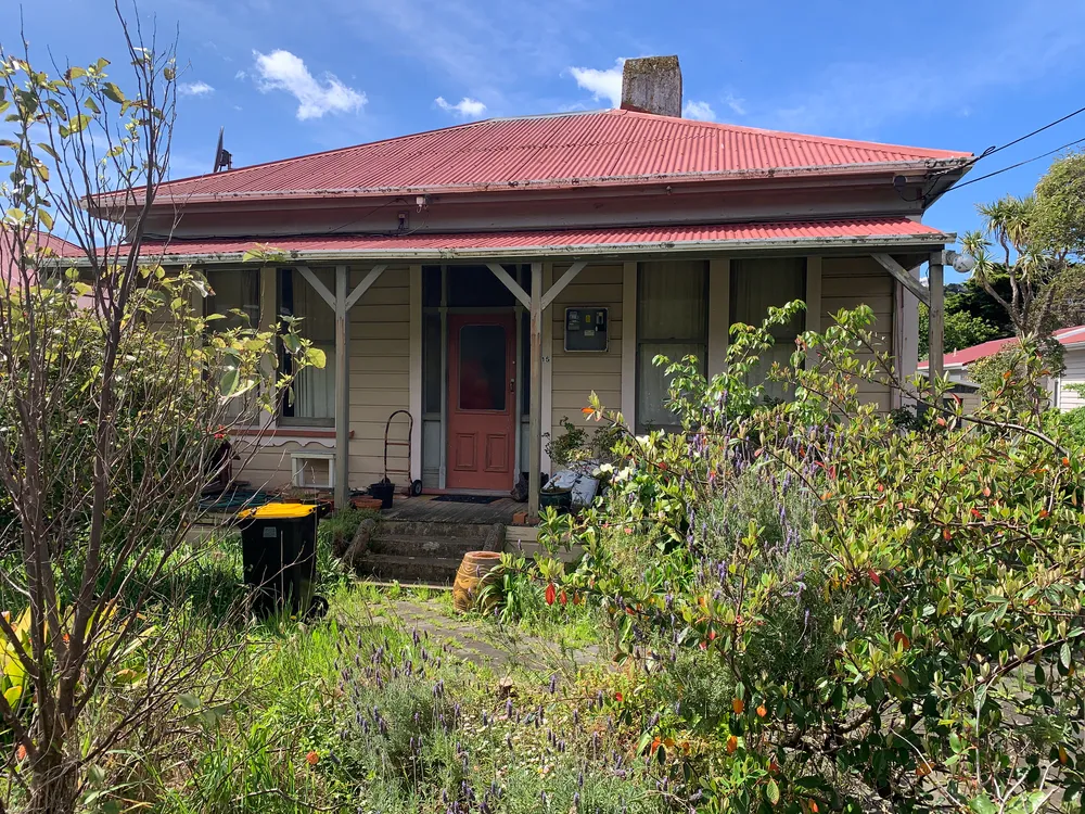 Photos of 15 Severn Street
