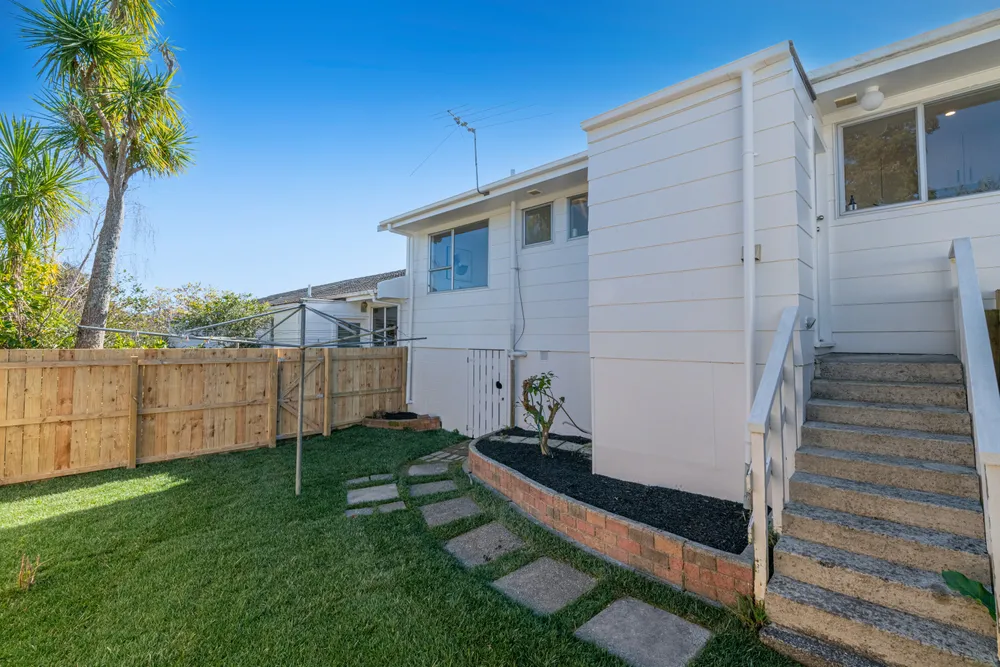 Photos of 2/36A Sunnynook Road