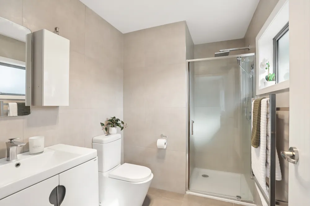 Photos of 680 Mount Albert Road
