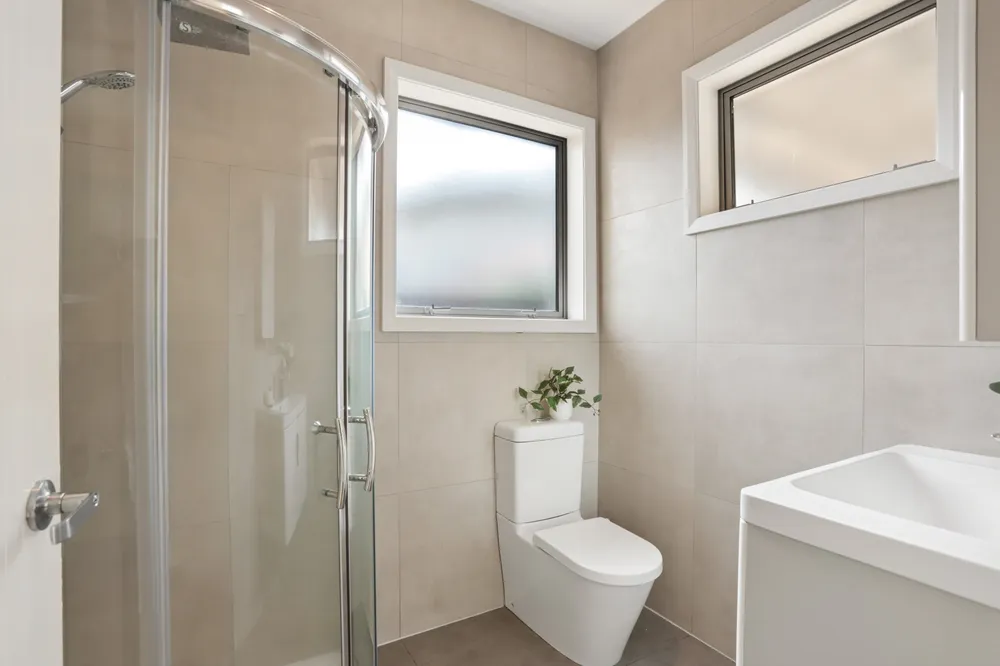 Photos of 680 Mount Albert Road