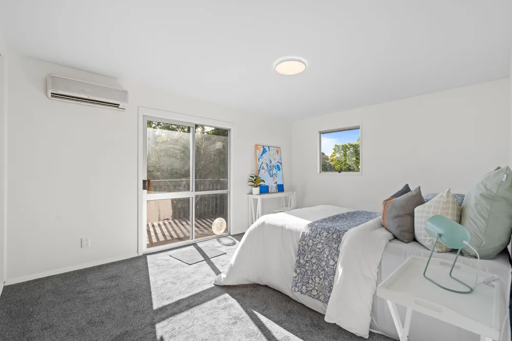 Photos of 62 Rowley Avenue