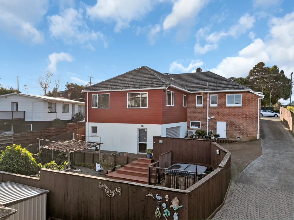 Photos of 11 Tirimoana Road