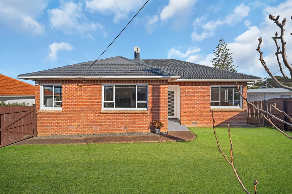 Photos of 11 Tirimoana Road
