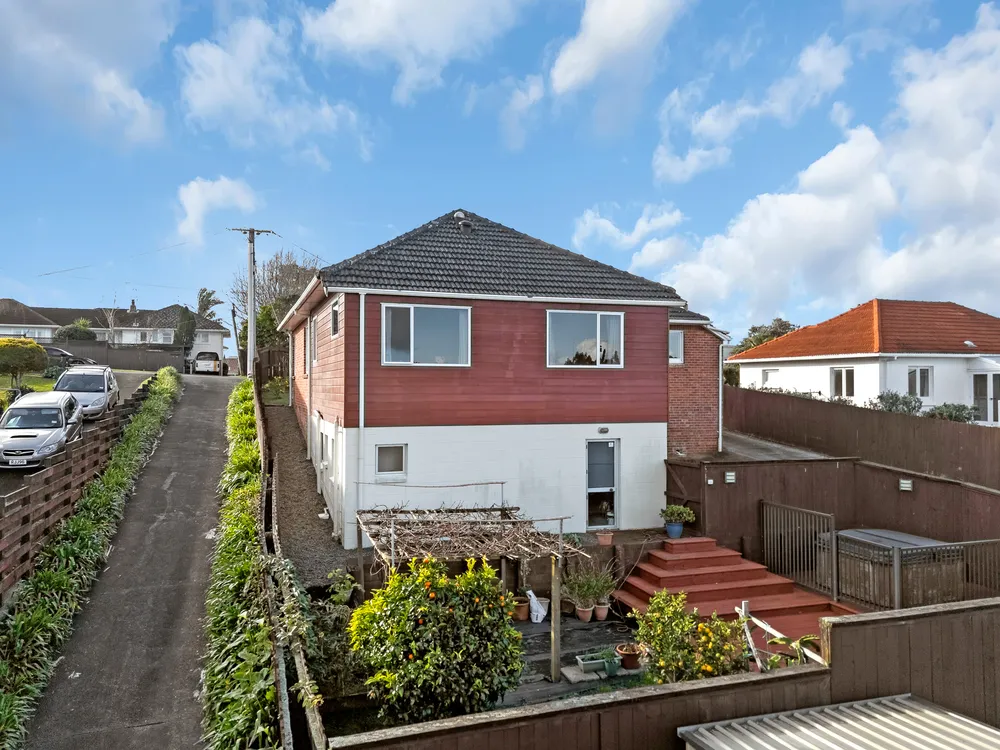 Photos of 11 Tirimoana Road