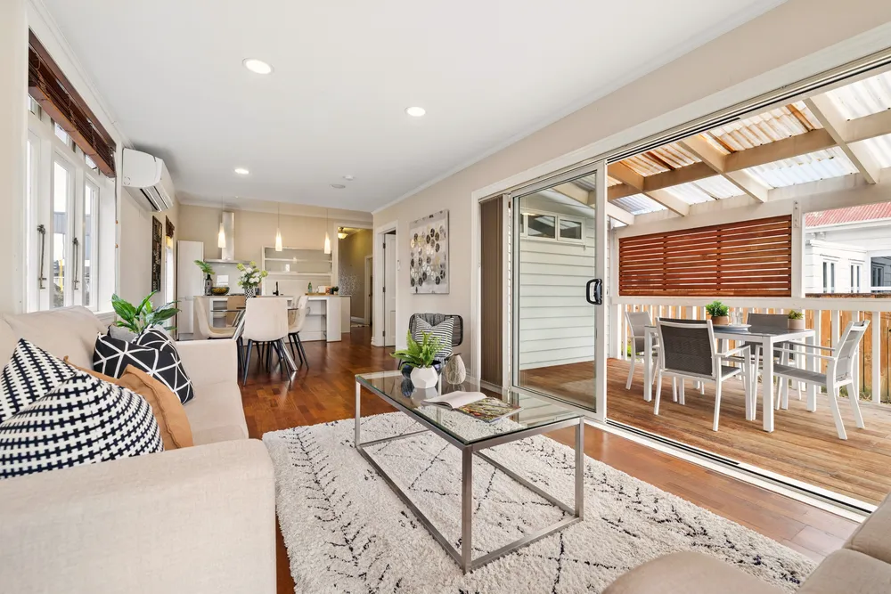 Photos of 409 Great North Road