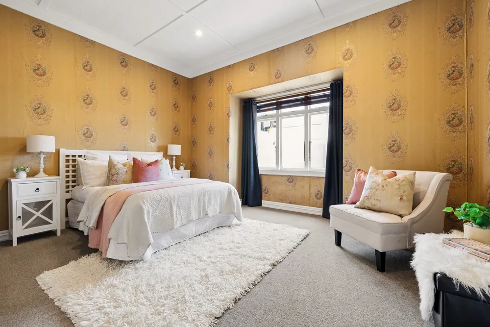 Photos of 409 Great North Road