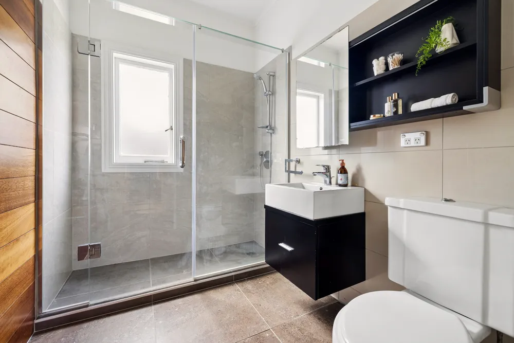 Photos of 409 Great North Road