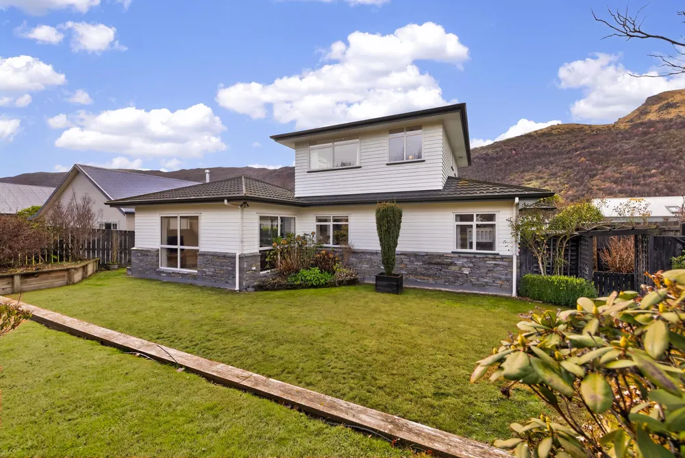 Photos of 7 Innes Place