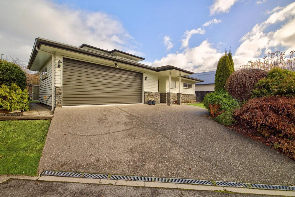 Photos of 7 Innes Place