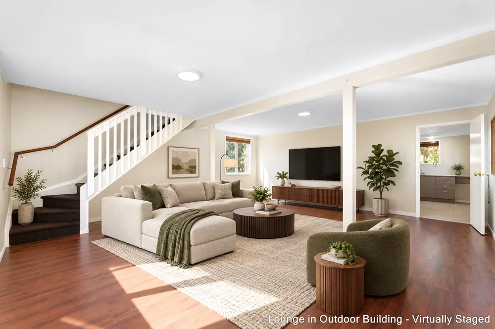 Photos of 306 Glengarry Road