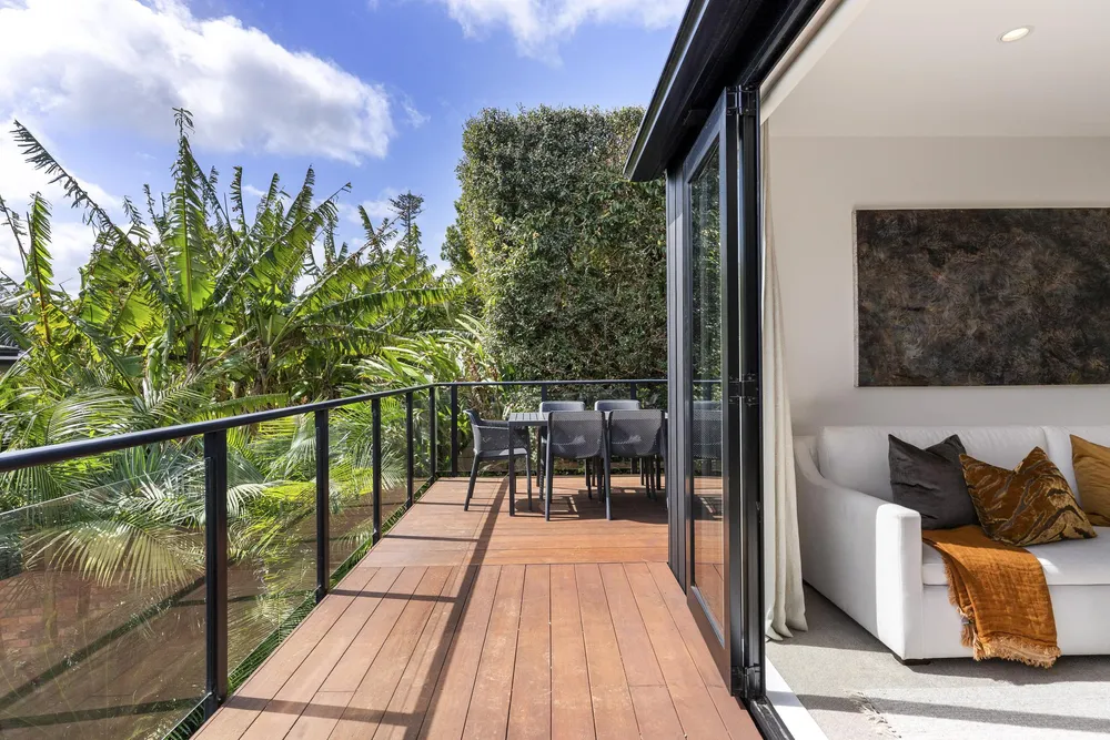 Photos of 1/9 Birdwood Crescent