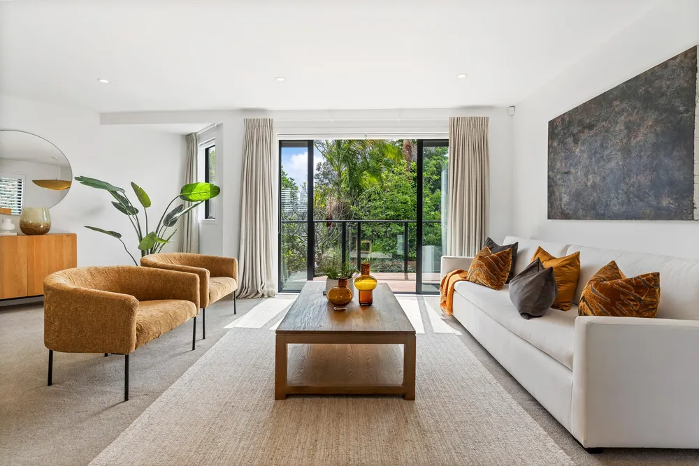 Photos of 1/9 Birdwood Crescent