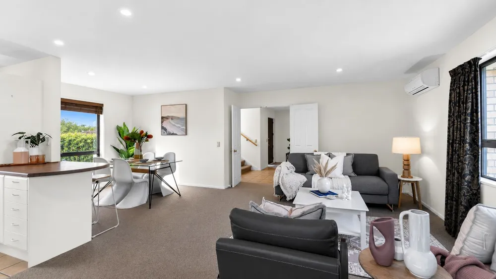 Photos of 28 Wyndham Street