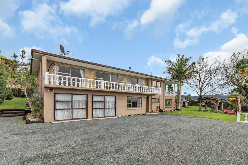 Photos of 58 Smeaton Drive