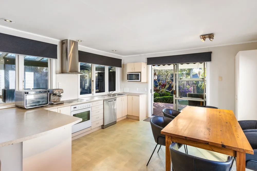 Photos of 30 Lancing Road