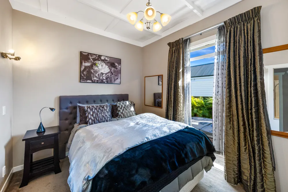 Photos of 30 Lancing Road