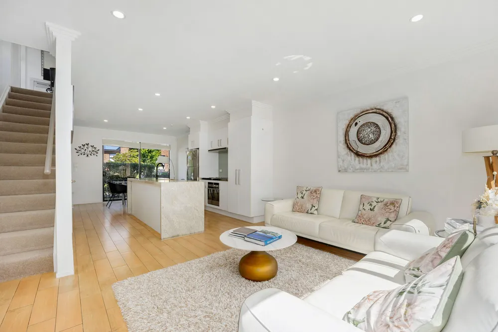 Photos of 59 Scoria Crescent