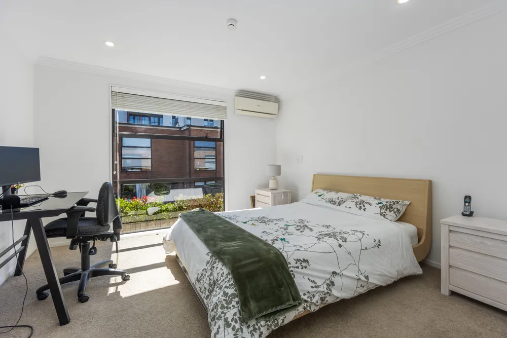 Photos of 59 Scoria Crescent
