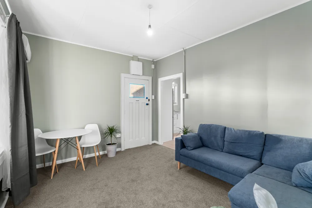 Photos of 12 Somerset Crescent
