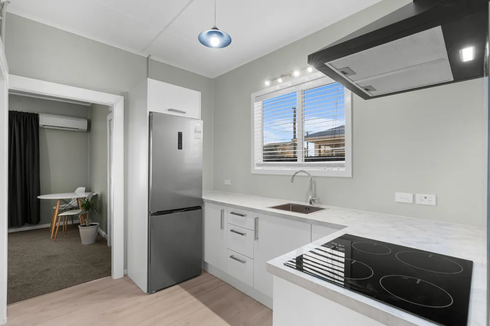 Photos of 12 Somerset Crescent