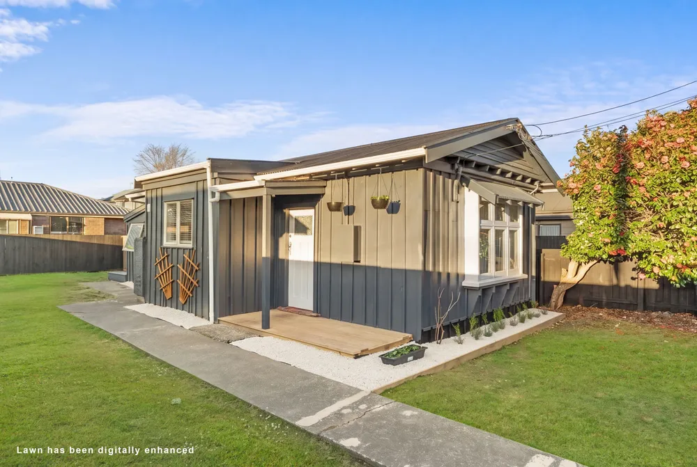 Photos of 12 Somerset Crescent