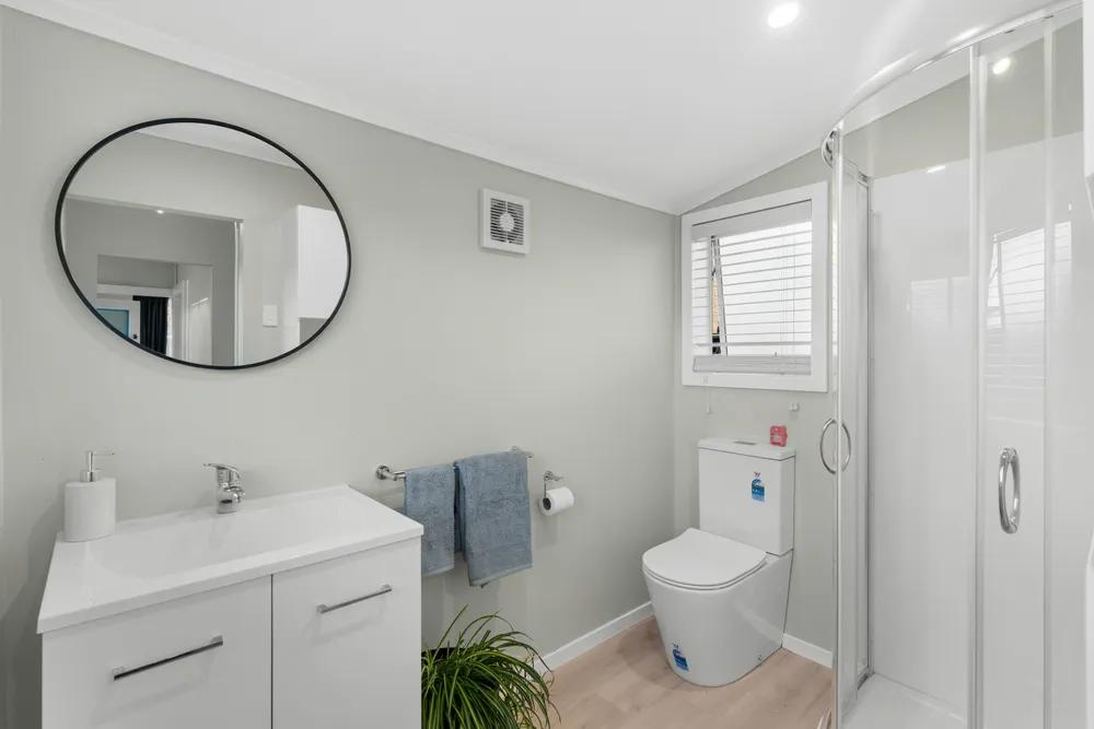Photos of 12 Somerset Crescent