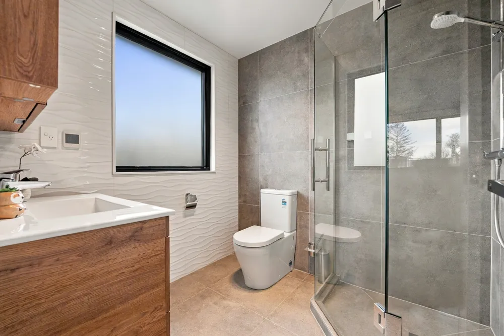Photos of 604A Te Atatu Road