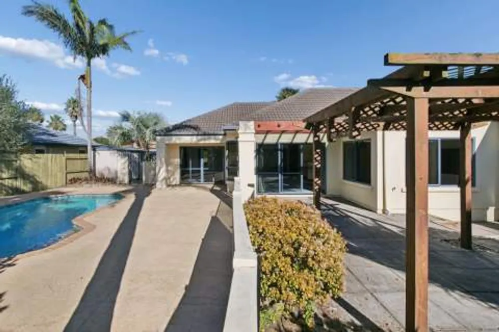 Photos of 44 Santa Barbara Drive